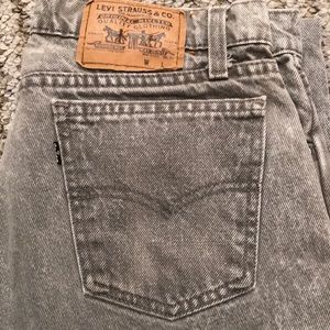Men’s grey USA jeans!